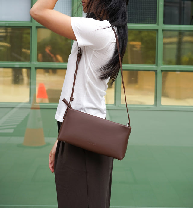 Ivana Baguette Bag Chocolate