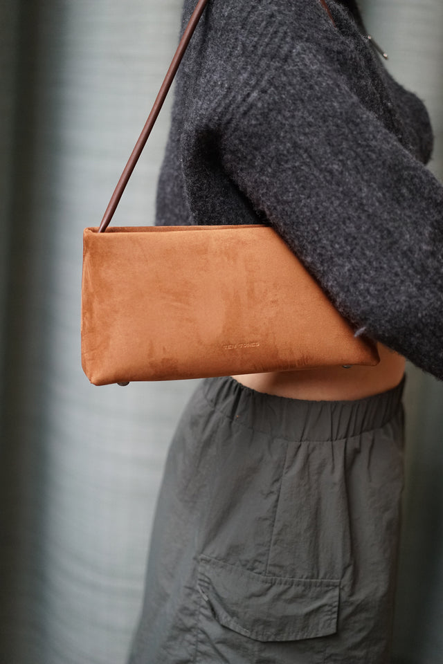 Ivana Baguette Bag Suede Tan