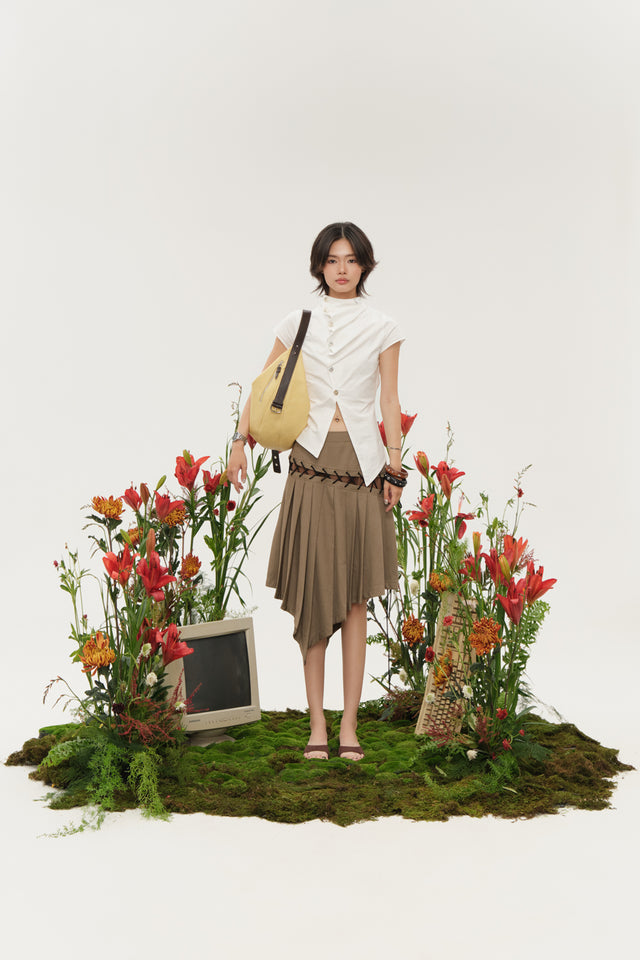 Gaia Travel Sling Bag in Butter Yellow